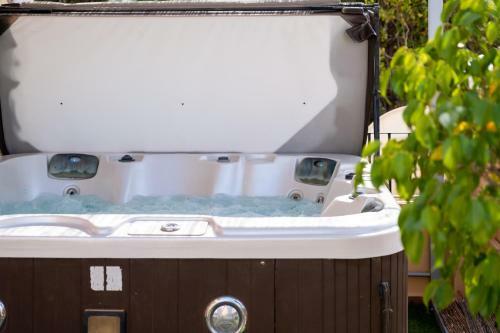 Villa Aljamar Burriana Beach Nerja