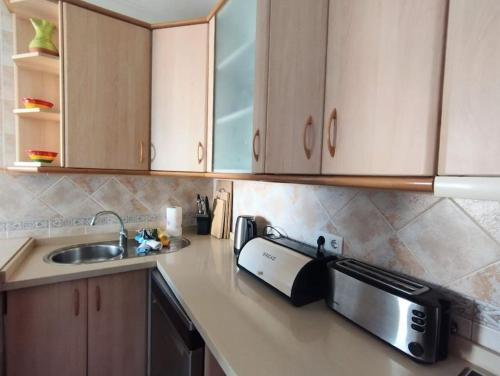 First Beach Line Apartment With 3 Bedrooms And Parking, Nerja