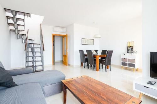 Apartamento Penthouse With Jacuzzi And Spectacular Sea Views