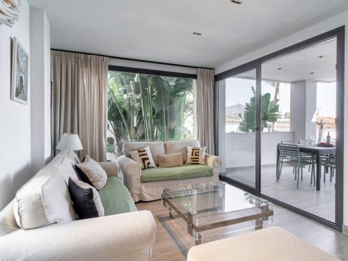 Holiday Home Royal By Interhome