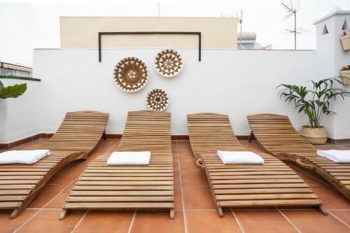 Hostal Naim Guest House Nerja