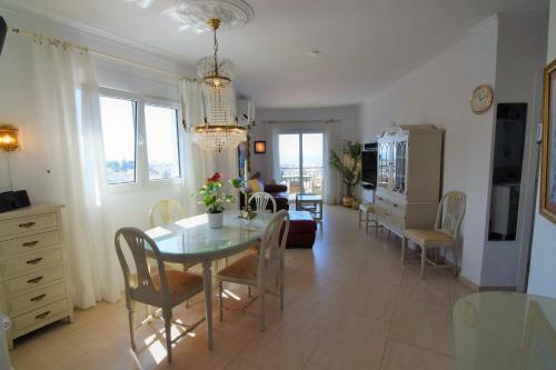 Apartamento Edf. Almijara 7�p Eurosur