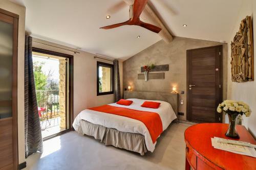 Bed & Breakfast Le Mas De La Lombarde