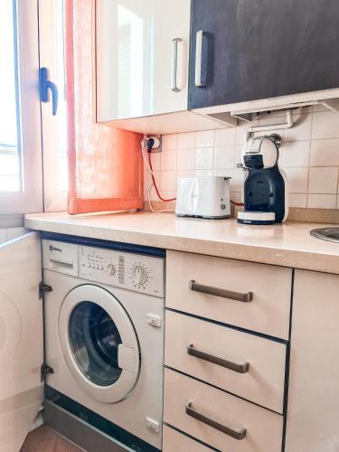 Apartamento Acogedor En Avenida Juan Carlos 1�
