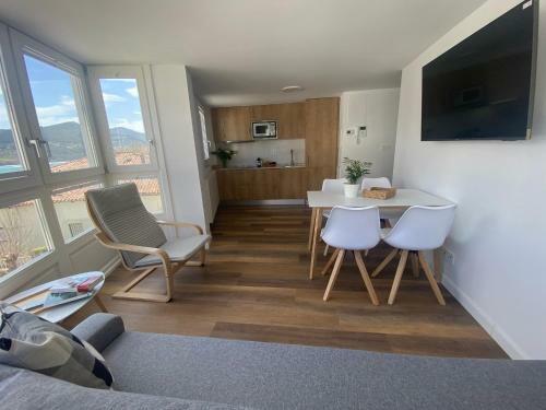 Apartamentos Aratuste - News A Estrenar