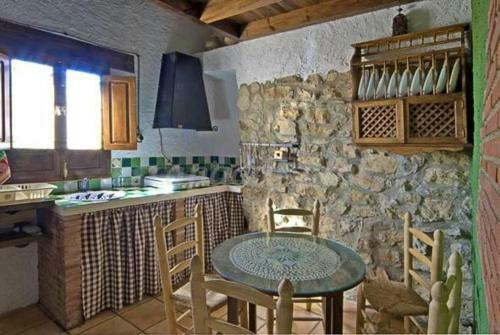 6 Bedrooms House With Shared Pool Jacuzzi And Wifi At Montefrio