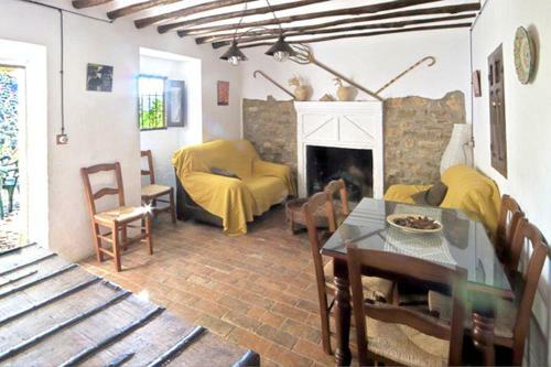 6 Bedrooms House With Shared Pool Jacuzzi And Wifi At Montefrio
