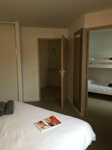 Hotel H�tel Balladins La Rochelle / Aytr�
