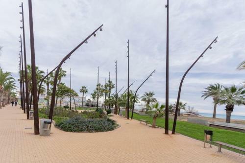 Apartamento Moncofa Beachside Retreat: Poolside Bliss