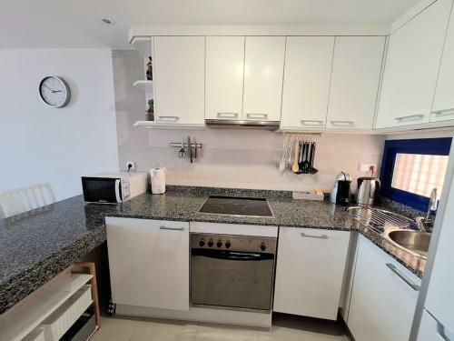Sea View Cozy Apartment La Tanita
