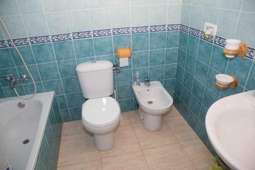 Apartamento A Pocos Metros De La Playa Con Piscina
