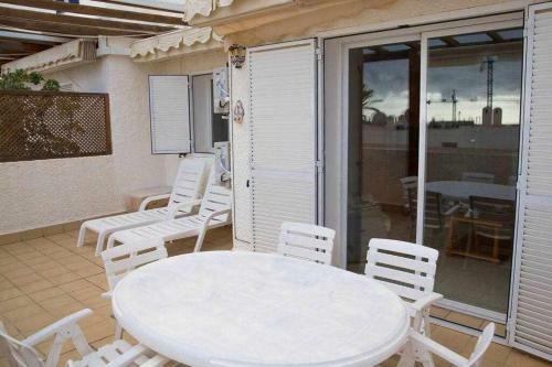 Apartamento A Pocos Metros De La Playa Con Piscina