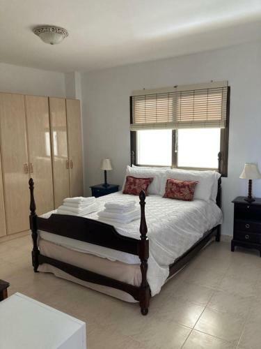 Espacioso Apartamento De Dos Dormitorios En Mijas