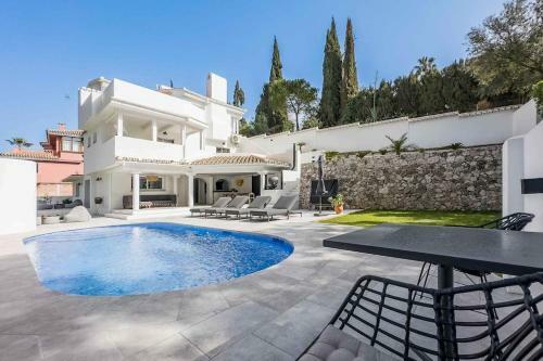 91-exclusive Modern Villa With Private Pool , Mijas