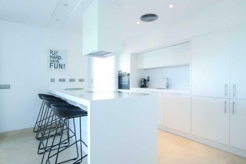 Luxury 3 Bedroom Apartment At La Cala Golf - Mijas