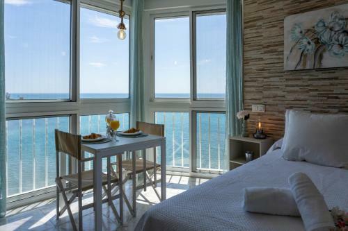 Almirante Apartment Sea Views