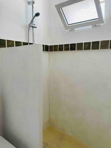 Charming 4 Bedroom Village Home With Patio