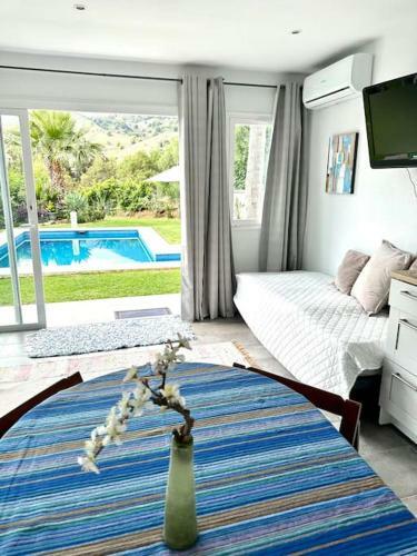 Villa Modern Retreat In Beautiful Countryside.