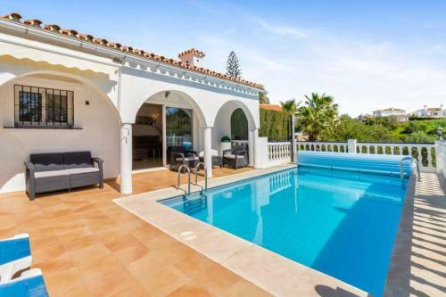 Casa Sevilla En El Faro De Mijas
