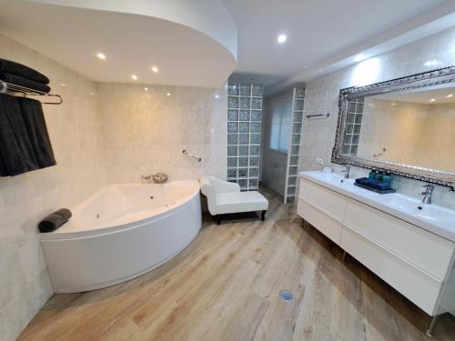 Apartamento Playa Miraflores 1
