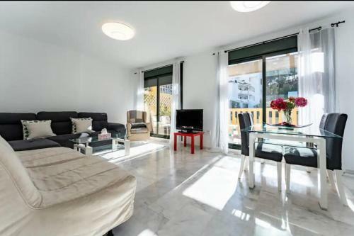 Apartamento �tico A 3 Minutos De La Cala De Mijas
