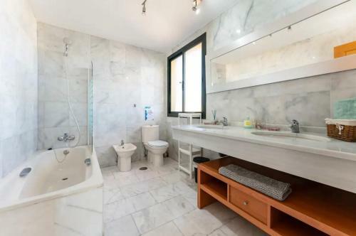 Apartamento �tico A 3 Minutos De La Cala De Mijas
