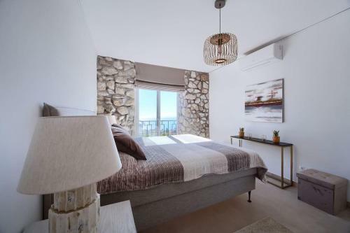 Paradise Villa Near Golf With Sea Views