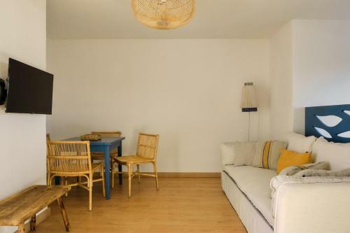 Apartamento Arenal D`n Castell 2