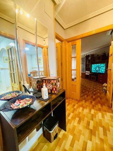 Apartamento Merida L�dica Centro A 5 Min , Parking Privado En El Edificio