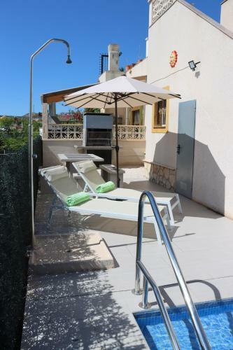 Cozy Villa In Campasol With Private Pool