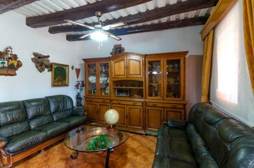 Club Villamar - Masia Can Vilar