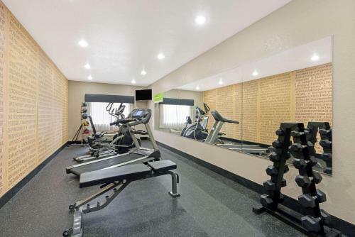 Hotel La Quinta Inn & Suites Ada