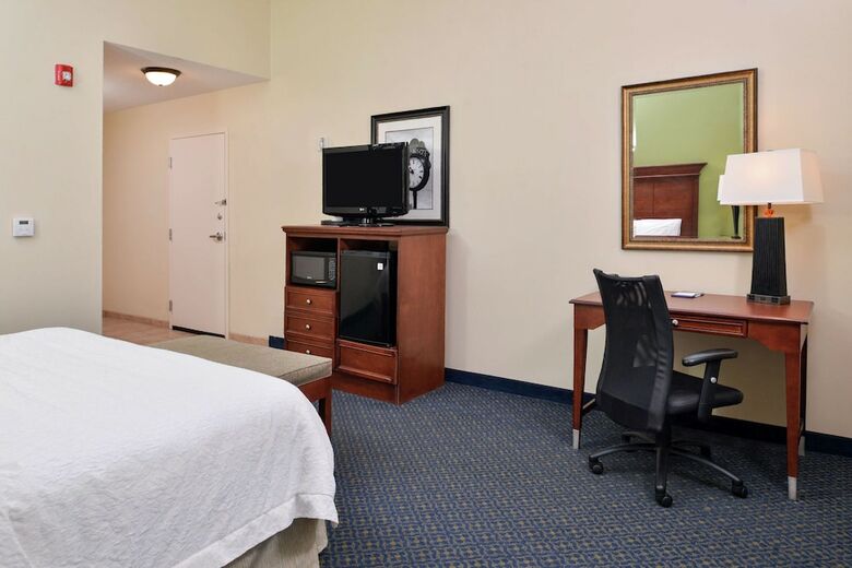 Hotel Hampton Inn Jackson-college Avenue
