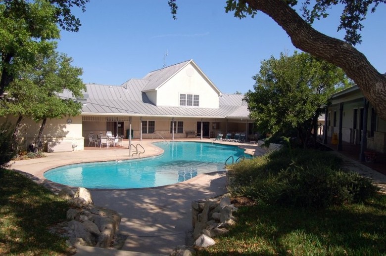Hotel Blazing Star Resort