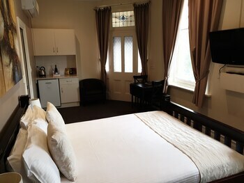 Motel Balcony On Sixth Lodge