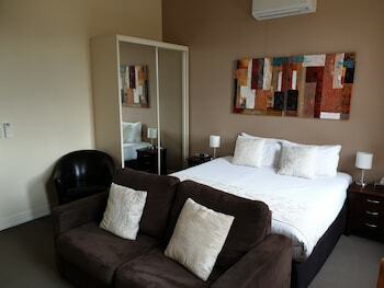 Motel Balcony On Sixth Lodge