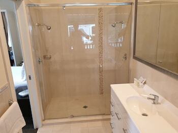 Motel Balcony On Sixth Lodge