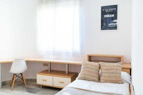 Apartamento Piso Completo Junto A Parada De Metro