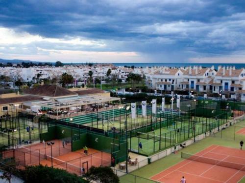 Apartamento 2 Bedrooms Appartement With Shared Pool At Marbella