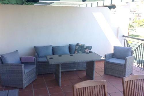 Apartamento 2 Bedrooms Appartement With Shared Pool At Marbella