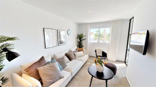 Apartamento Jardines De Andaluc�a - Exquisite Newly Renovated