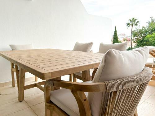Luxe Apartments Hotel Del Golf - Las Brisas Marbella