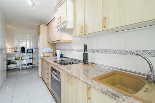 Apartamento Lcr4- Large 3 Bed Apt Close To Beaches