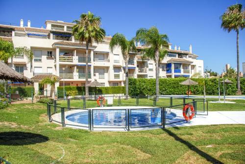 Great 2 Bedroom Apartment Near Puerto Banus