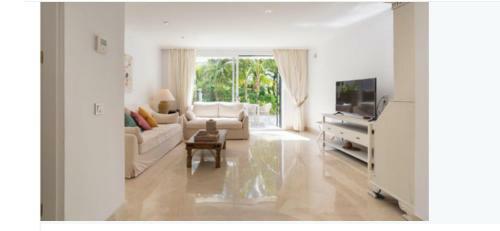 Apartamento Elviria Playa White Pearl Beach