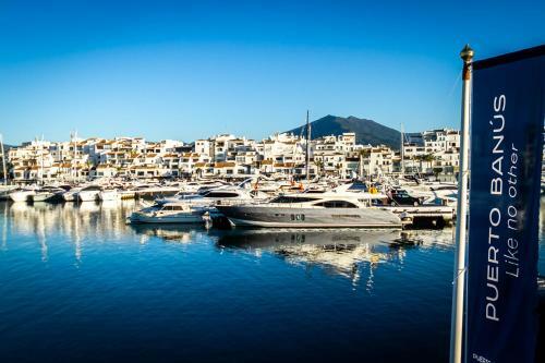 Marbella Banus Suites - Ceibo Centro Plaza Ban�s Suite Apartment