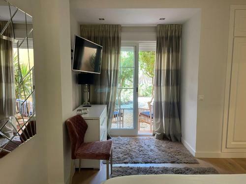 Apartamento Marbella Playa Residencial Con Piscina
