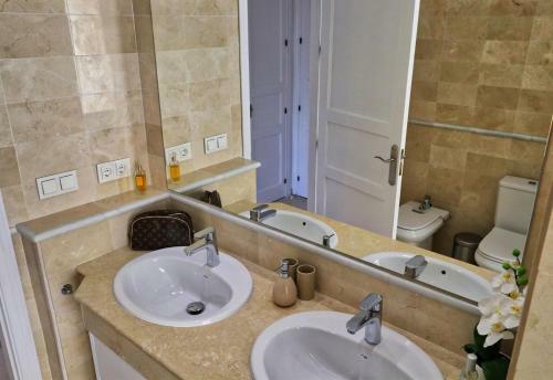 Fabulous Apartment In Elviria Hills