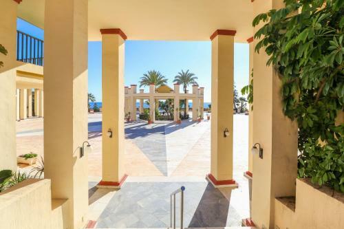 Romana Playa Apartment By The Beach