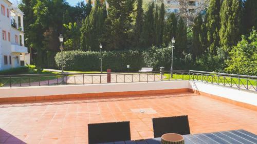 Luxury Golf Apartment - 3min To Puerto Banus